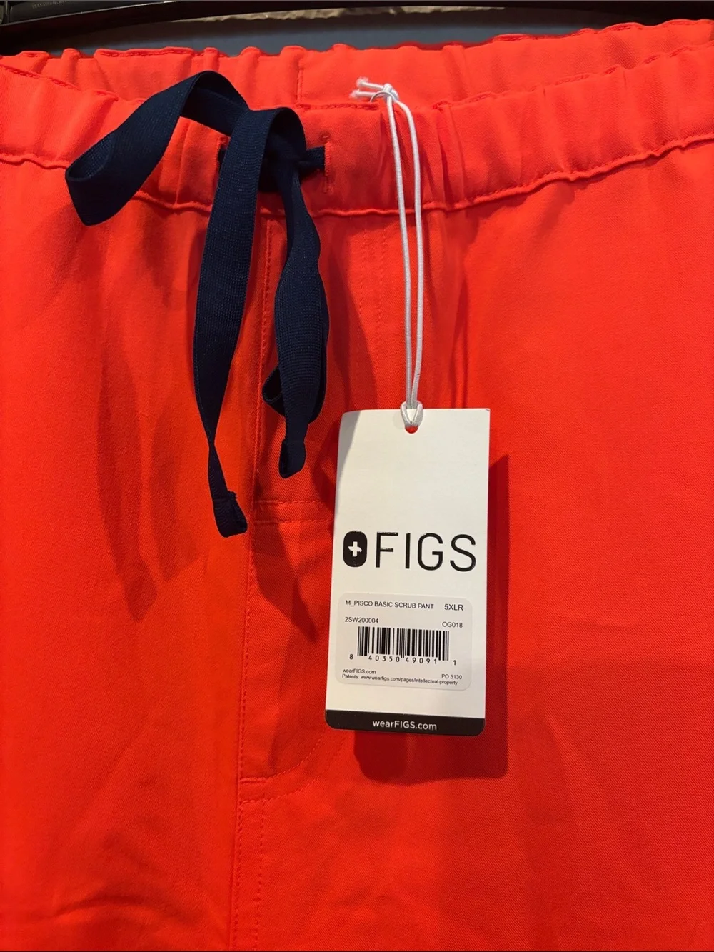NWT FIGS 5X Mens Coral Orange Drawstring classic scrubs.